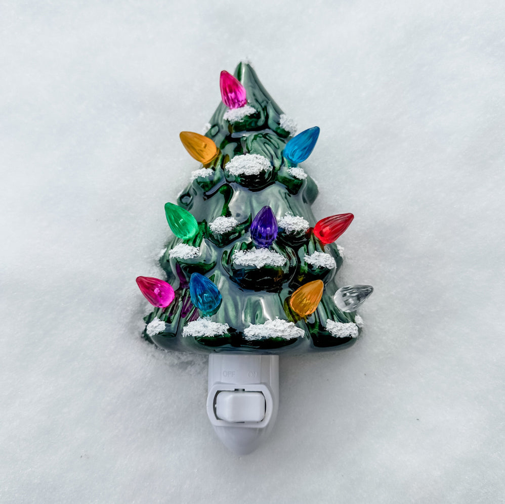 November 14th @ 6pm🎄Christmas tree workshop